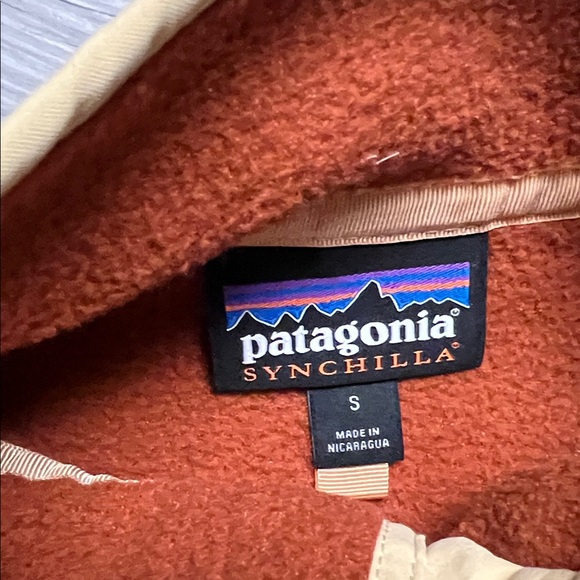 Patagonia and Lands' End Women’s Fleece Pullovers - Brown and Red Pattern - Picture 2 of 9